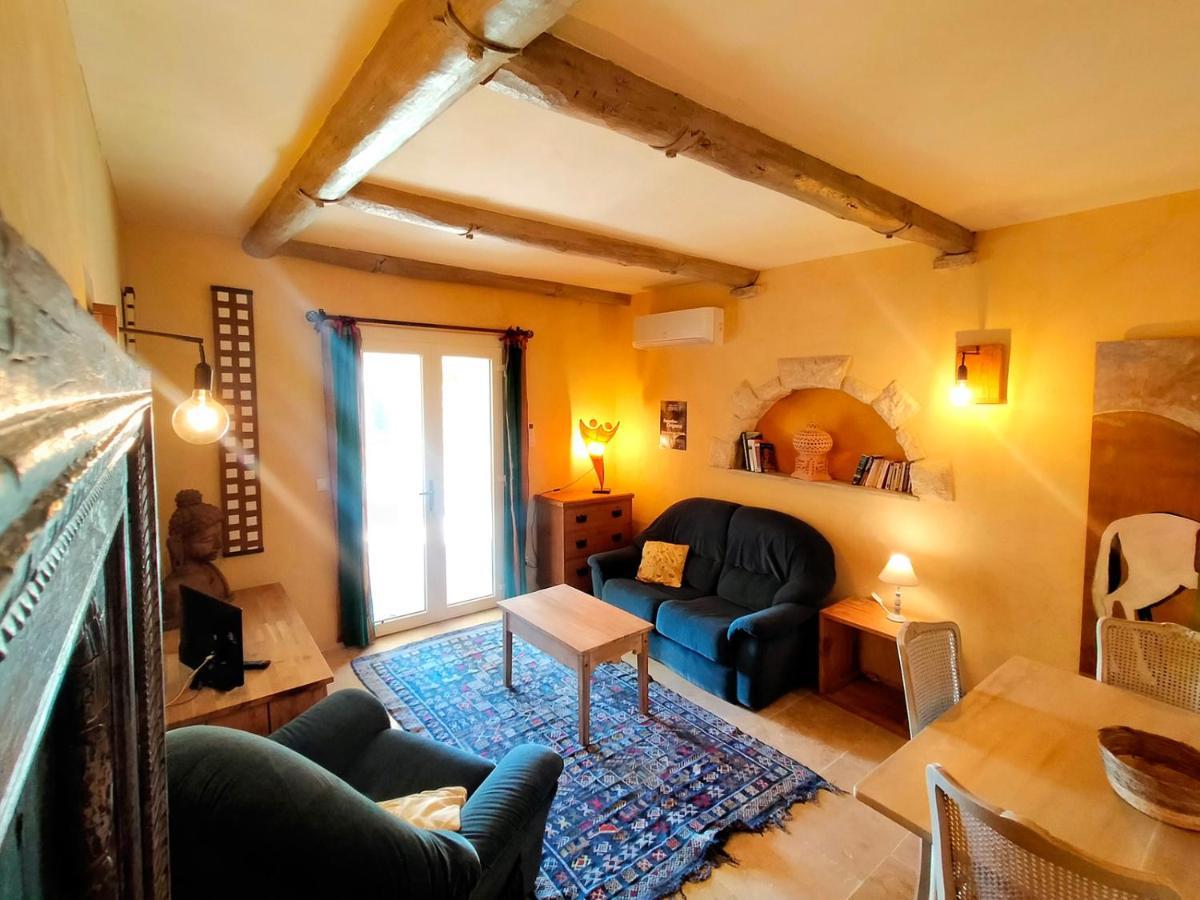 Mas Des Broussonnetiers Apartment Barjac  Exterior photo